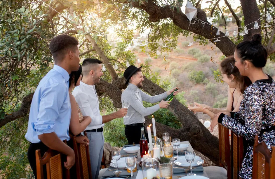 Group Stays for Reunions and Corporate Retreats